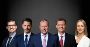 fwp beraet erfolgreich bei starug restrukturierungsverfahren min